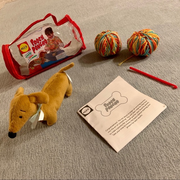 Pooch Poncho crochet craft kit for kids! - Picture 2 of 3